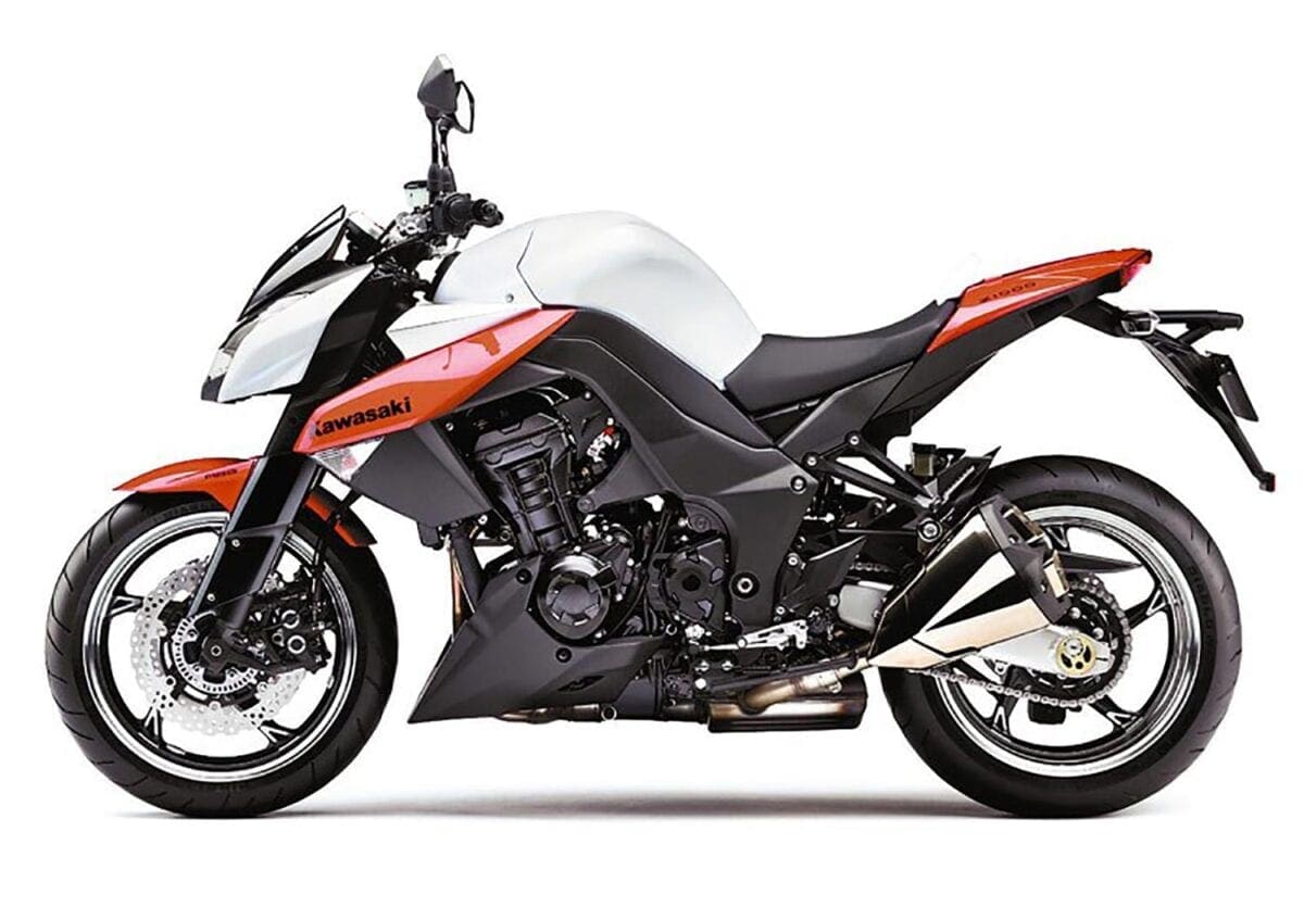 erektion fejl billede USED BIKE TEST: Kawasaki Z750 and Z1000 - Motorcycle Sport & Leisure