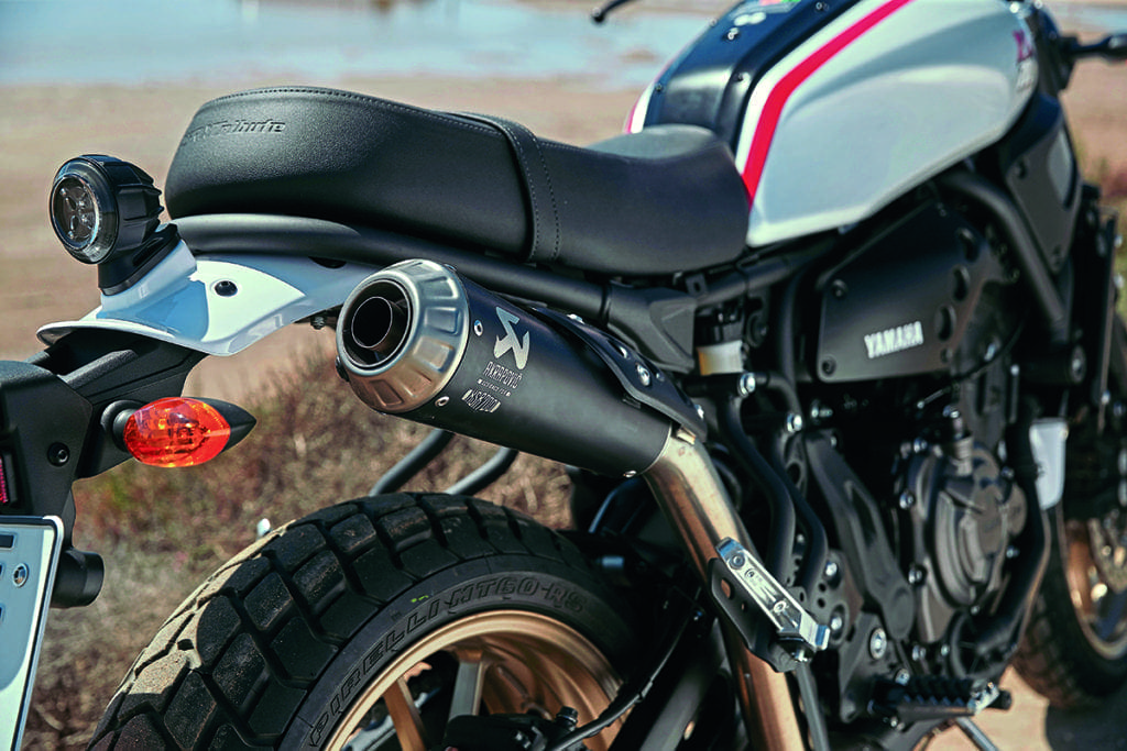 Close up of the new Yamaha XSR700 XTribute