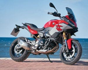 BMW F900XR