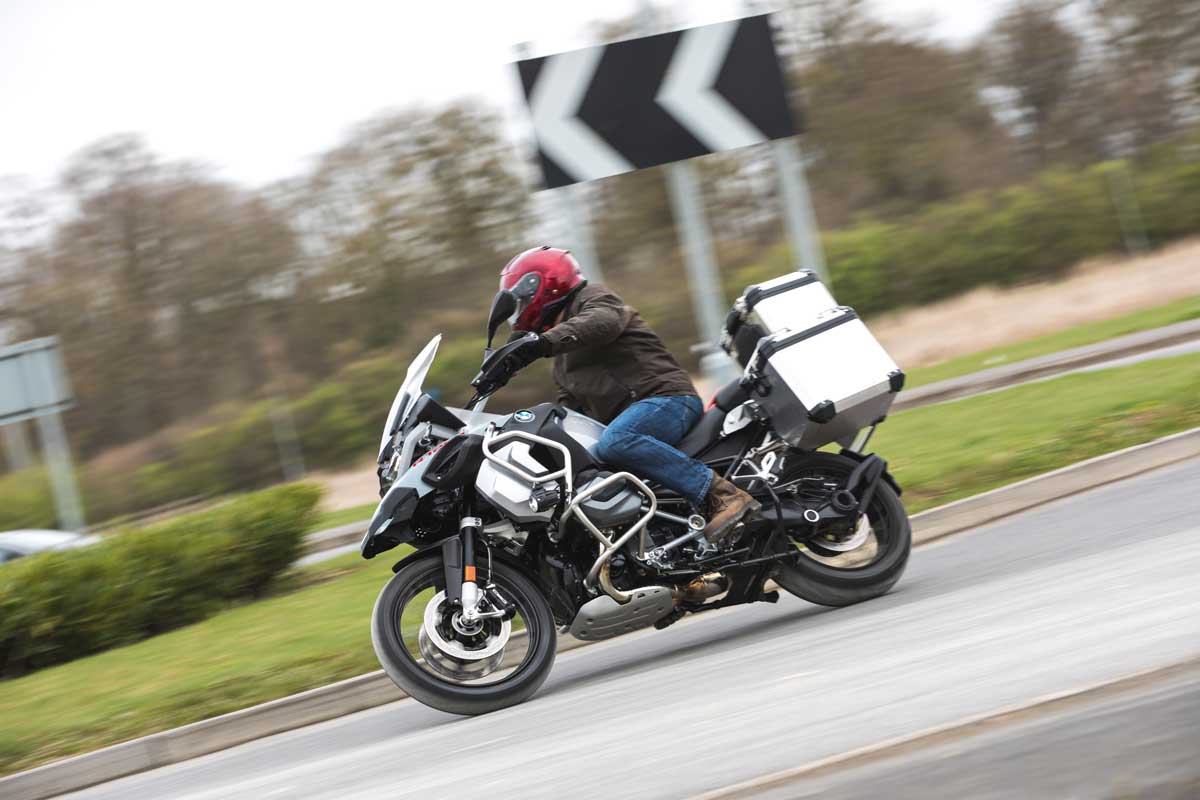 Riding the BMW R1250GS Adventure TE