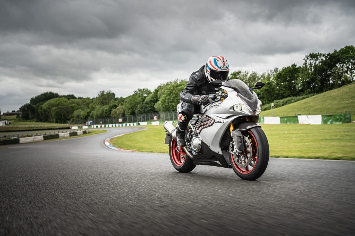 Norton Motorcycles Launch Re Engineered V4sv The Definitive British Superbike Motorcycle