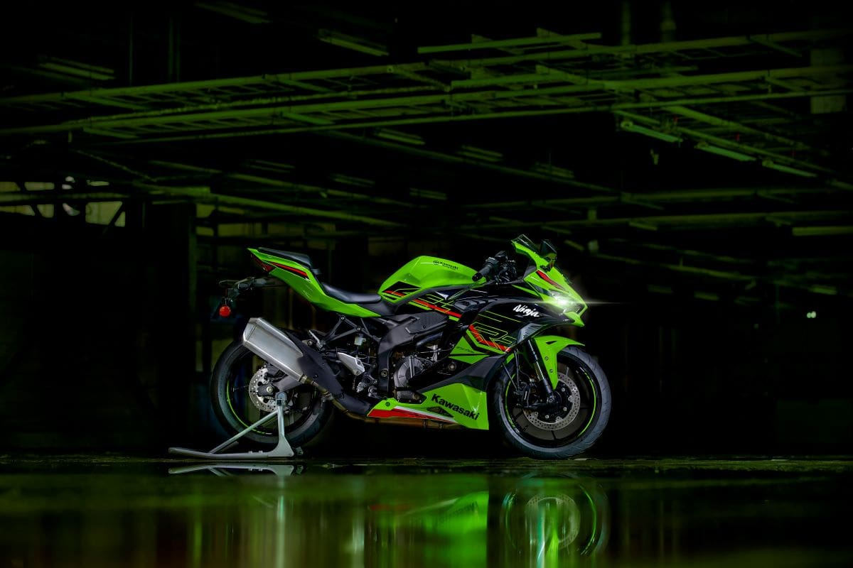 New Bike 2024 Kawasaki Ninja ZX4R Motorcycle Sport & Leisure